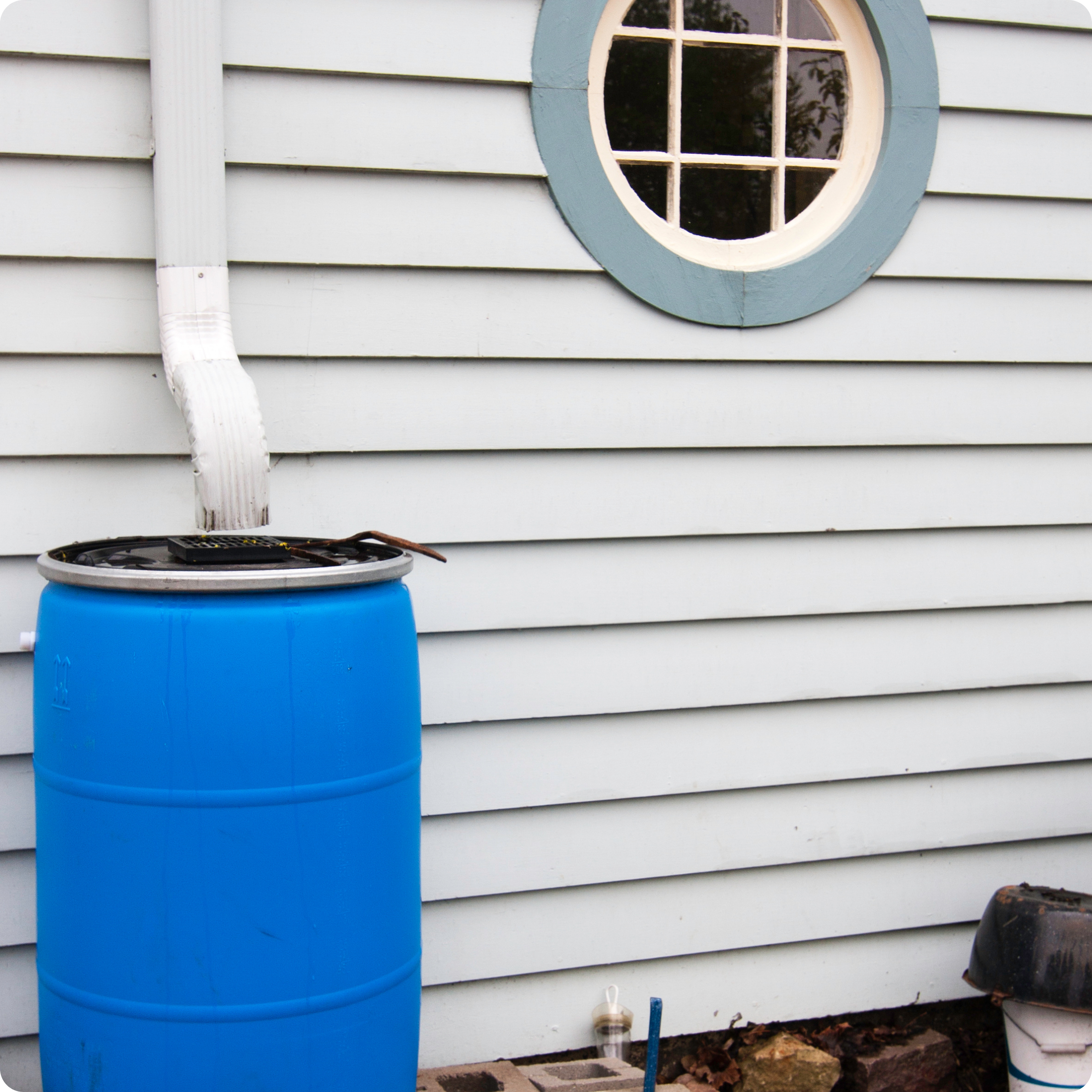 rain barrel 2